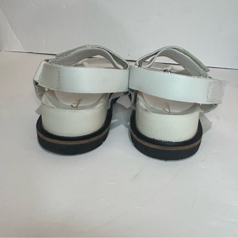 Clarks Womens Orianna Sporty White Leather Sandal - Picture 2 of 6